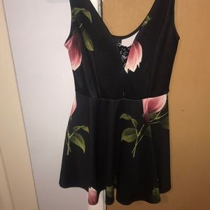 Windsor black and floral